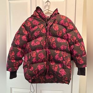 Aritzia Super Puff with floral print